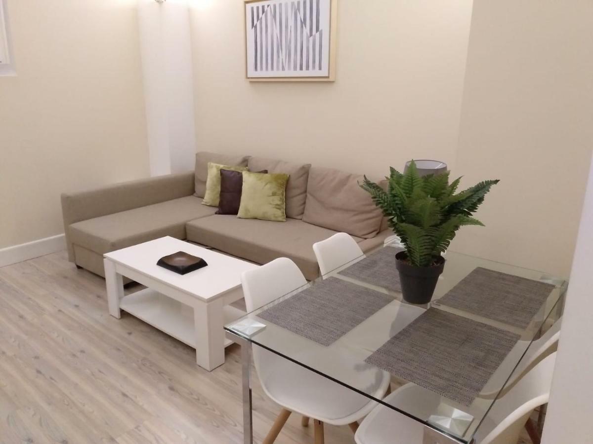 Adama Apartamento Turístico Caceres Bagian luar foto